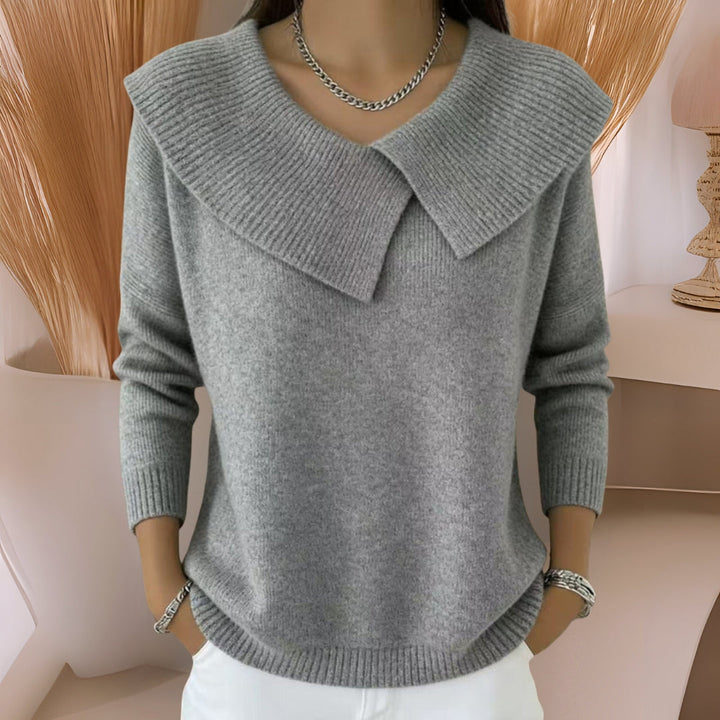 Daphne | Soft-Collar Knit Sweater