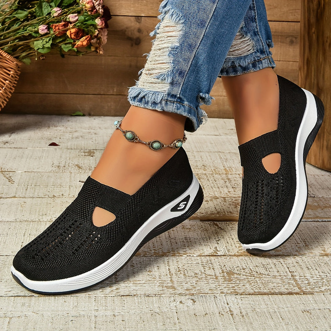 Carry | Cushioned Slip-On Shoes