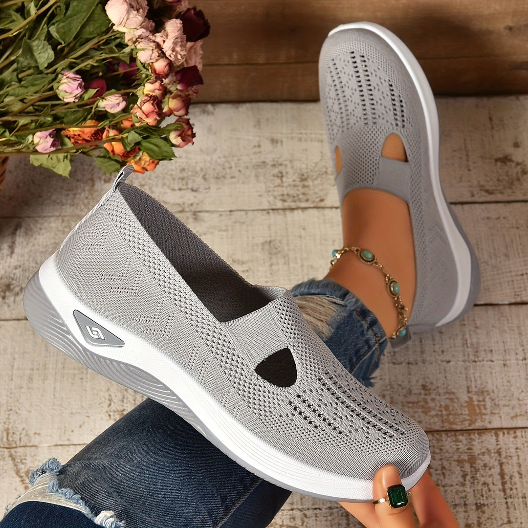 Carry | Cushioned Slip-On Shoes