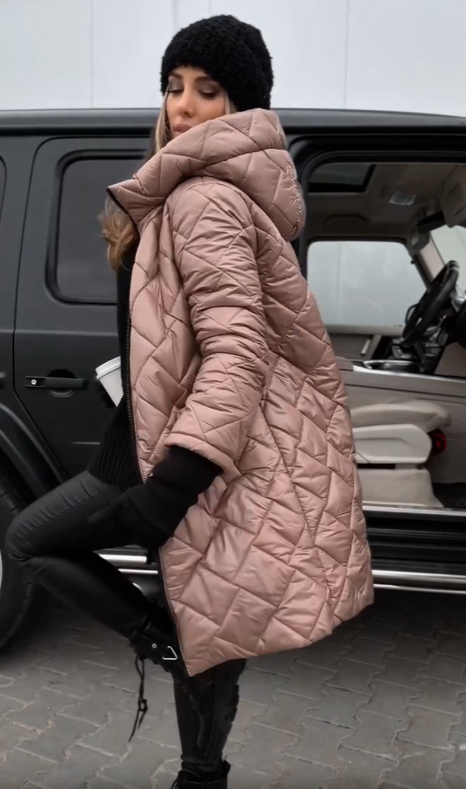 Christine | Elegant Quilted Down Jacket with Hood