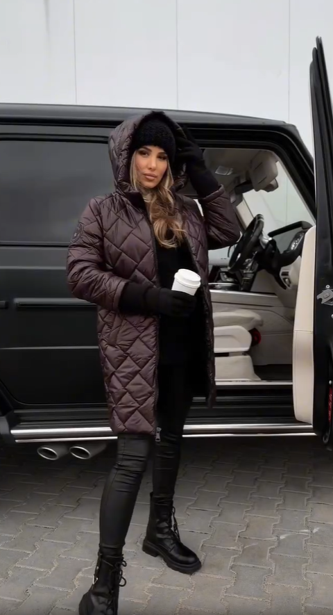 Christine | Elegant Quilted Down Jacket with Hood