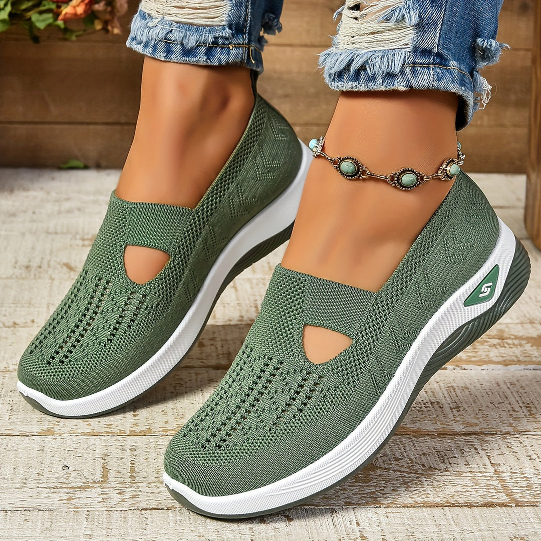 Carry | Cushioned Slip-On Shoes