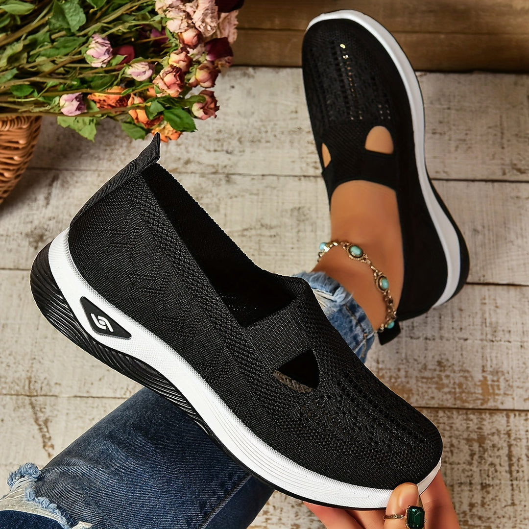 Carry | Cushioned Slip-On Shoes